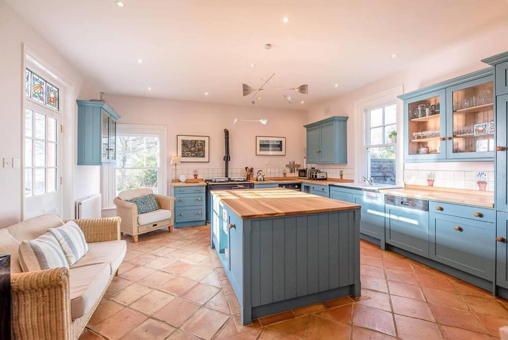 Kingsfield House, Aldeburgh 4