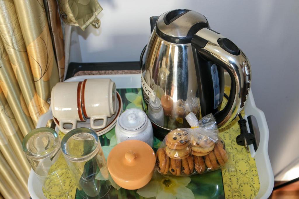 Kemudahan buat kopi dan teh di Nirvana Home
