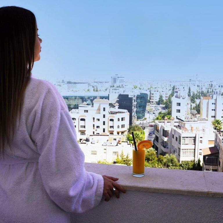 Balkón nebo terasa v ubytování Amman Paradise Hotel