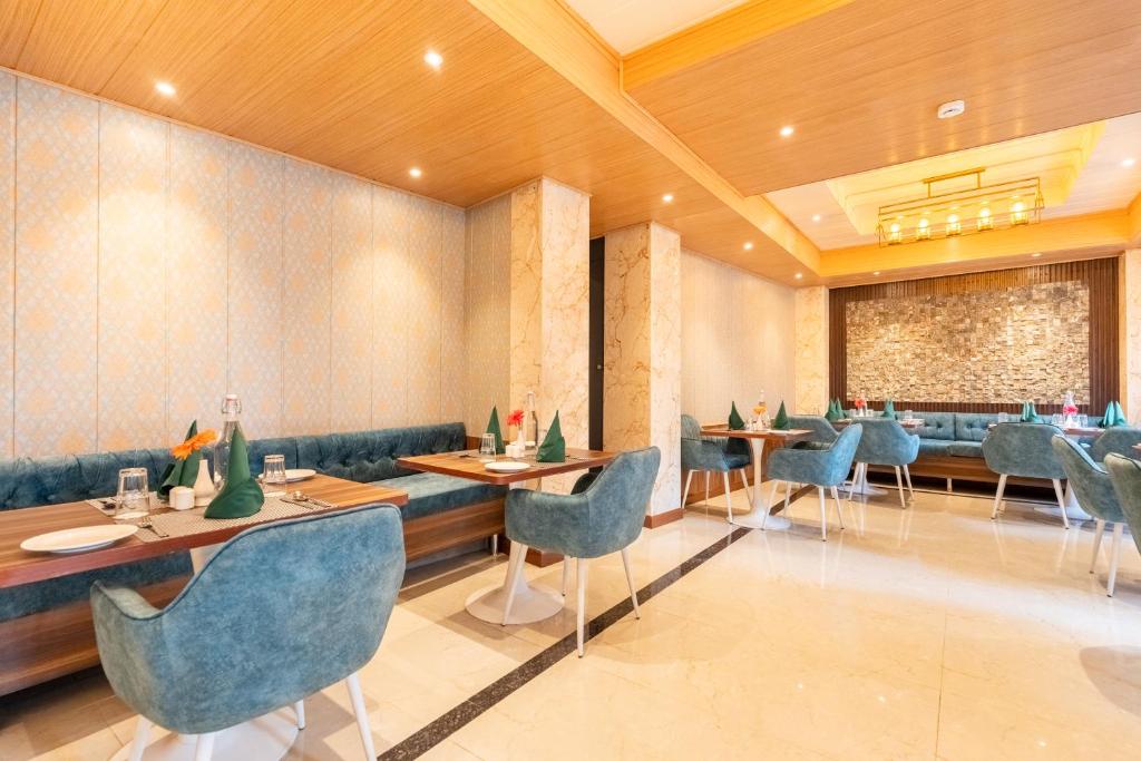 Posezení v ubytování Summit Mall Stone Hotel