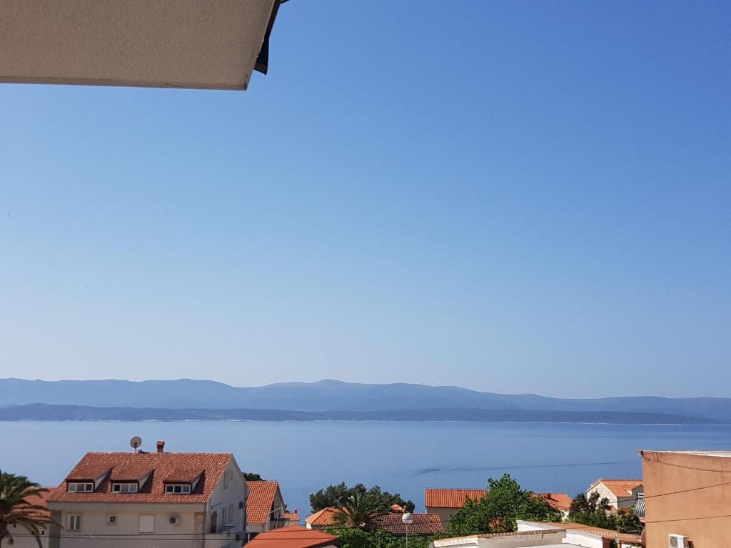 a view of a body of water from a city at Apartment Desa in Bol