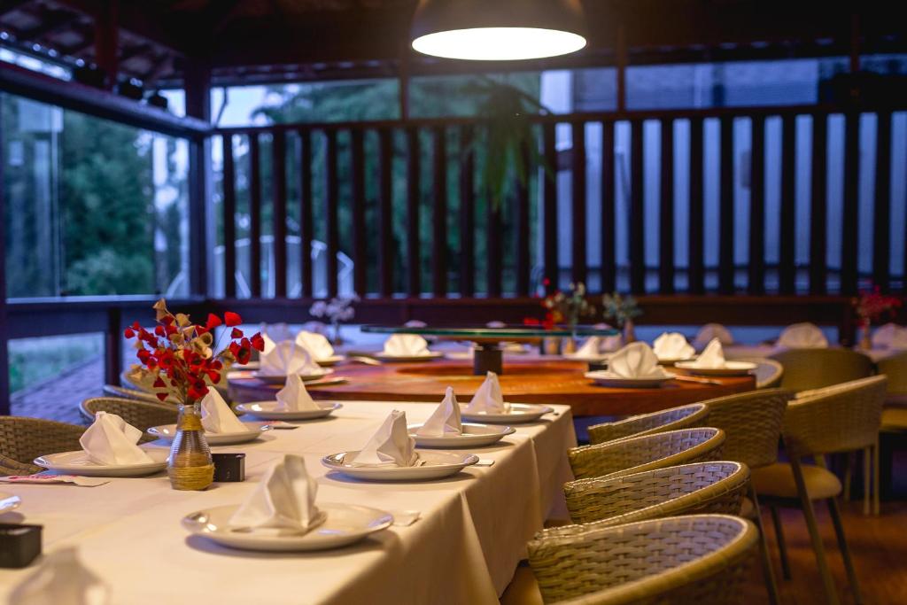  Hotel Bandeirantes