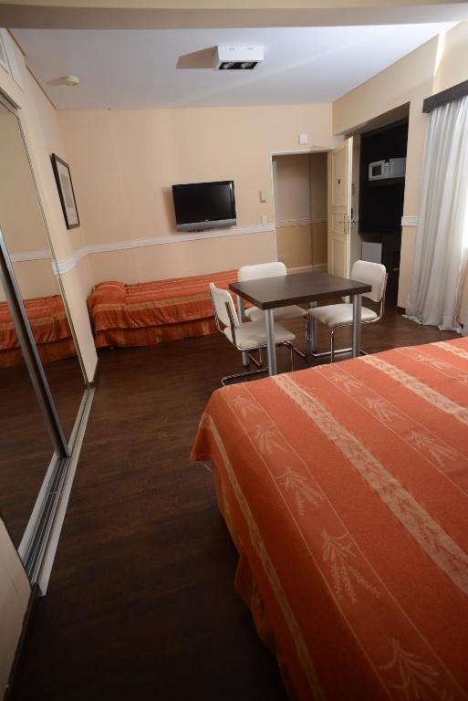 Up Viamonte Hotel - 