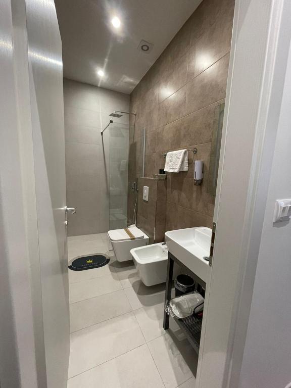 Koupelna v ubytování Peaky Hotel