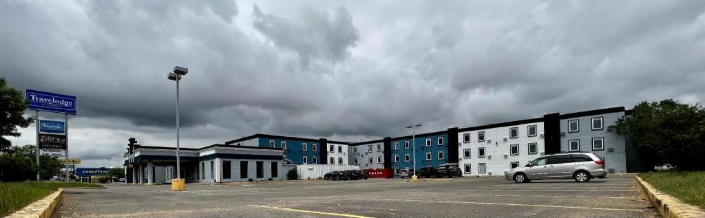 Gallery image of Travelodge by Wyndham Regina in Regina