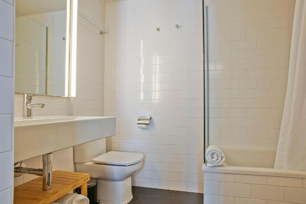 Lugaris Beach Apartments - 14