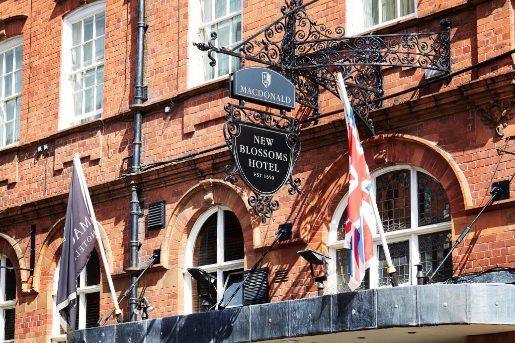 Fotografie z fotogalerie ubytování Macdonald New Blossoms Hotel Chester v destinaci Chester
