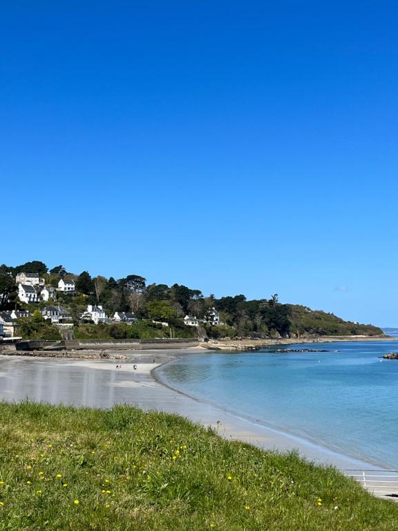 Afbeelding uit fotogalerij van Isis vue mer in Douarnenez