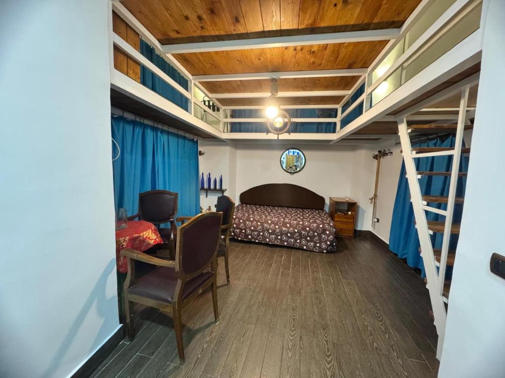 Flaviogioia Apartment - Two-Bedroom Apartment