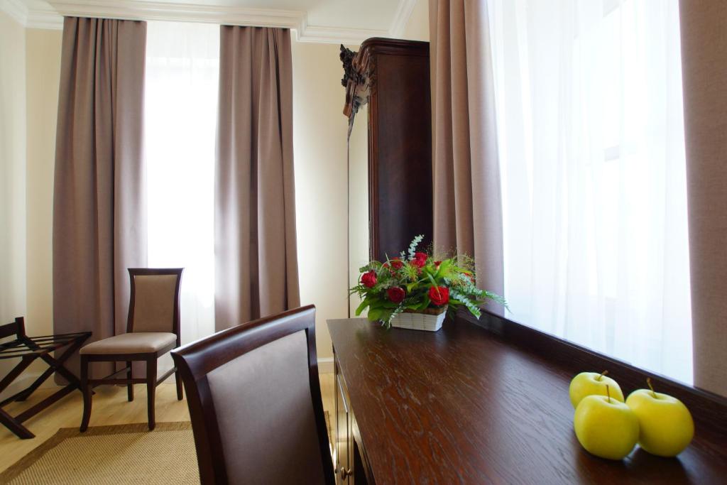 Villa La Pierre - Superior Queen Room