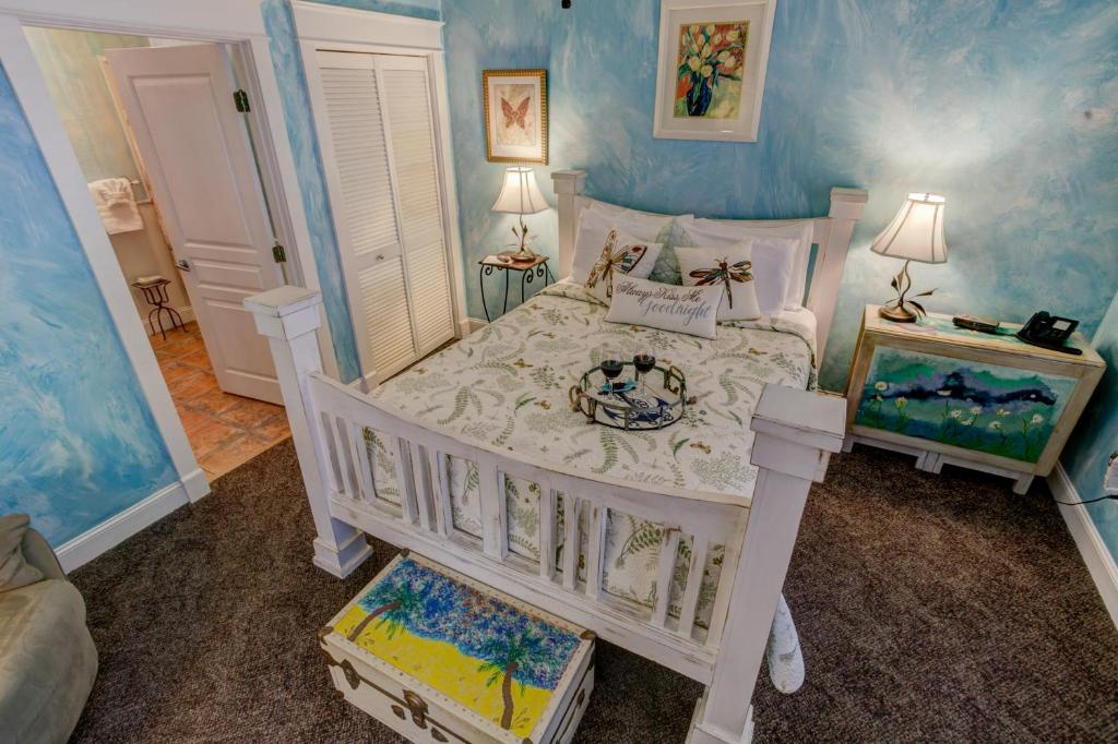 Anchor Inn NSB Bed and Breakfast - 