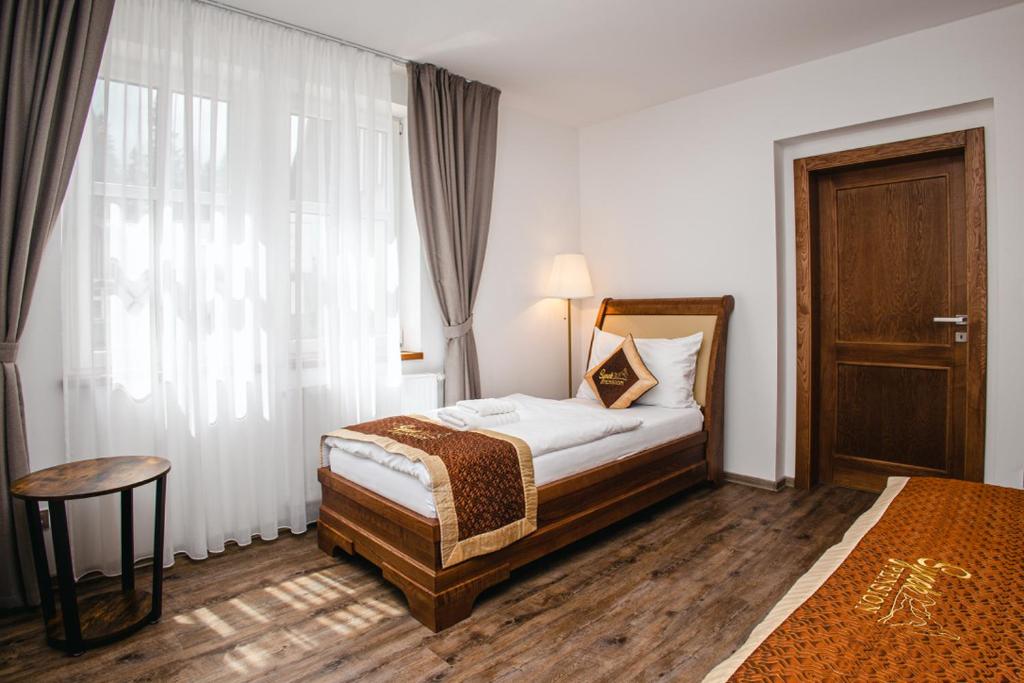 SYNEK Pension - Resim 45