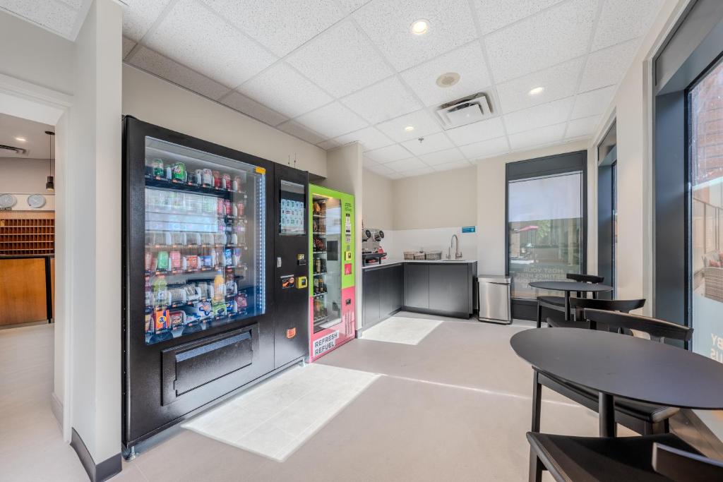 YWCA Hotel Vancouver - Resim 5