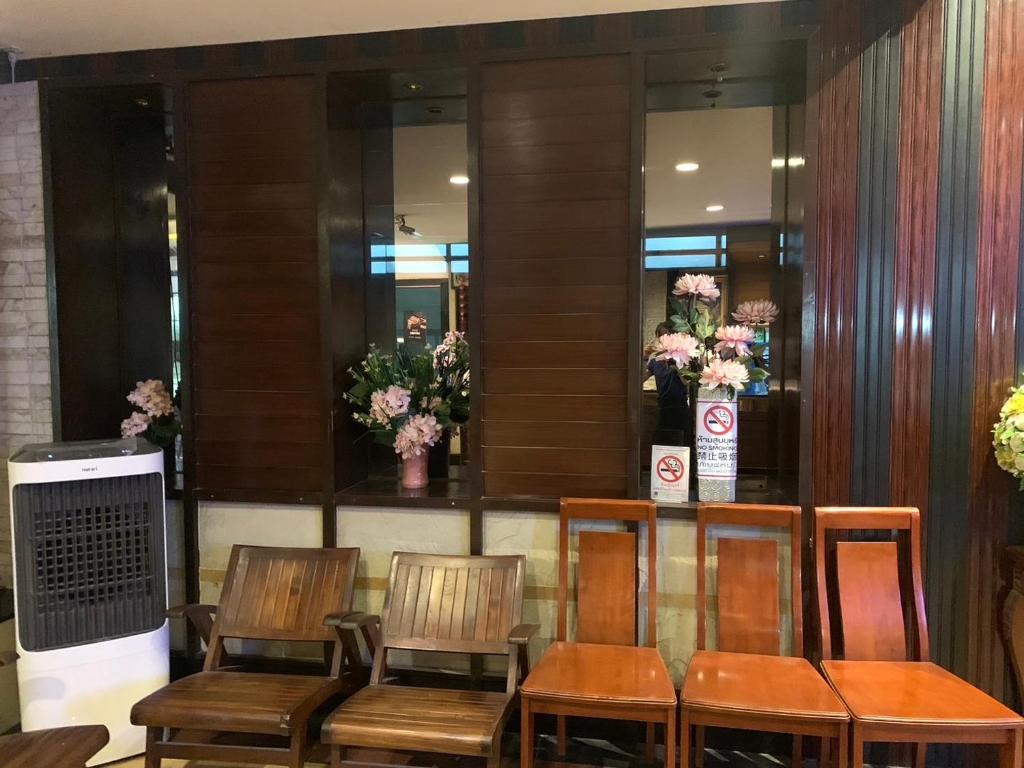 Rambuttri House - Resim 12