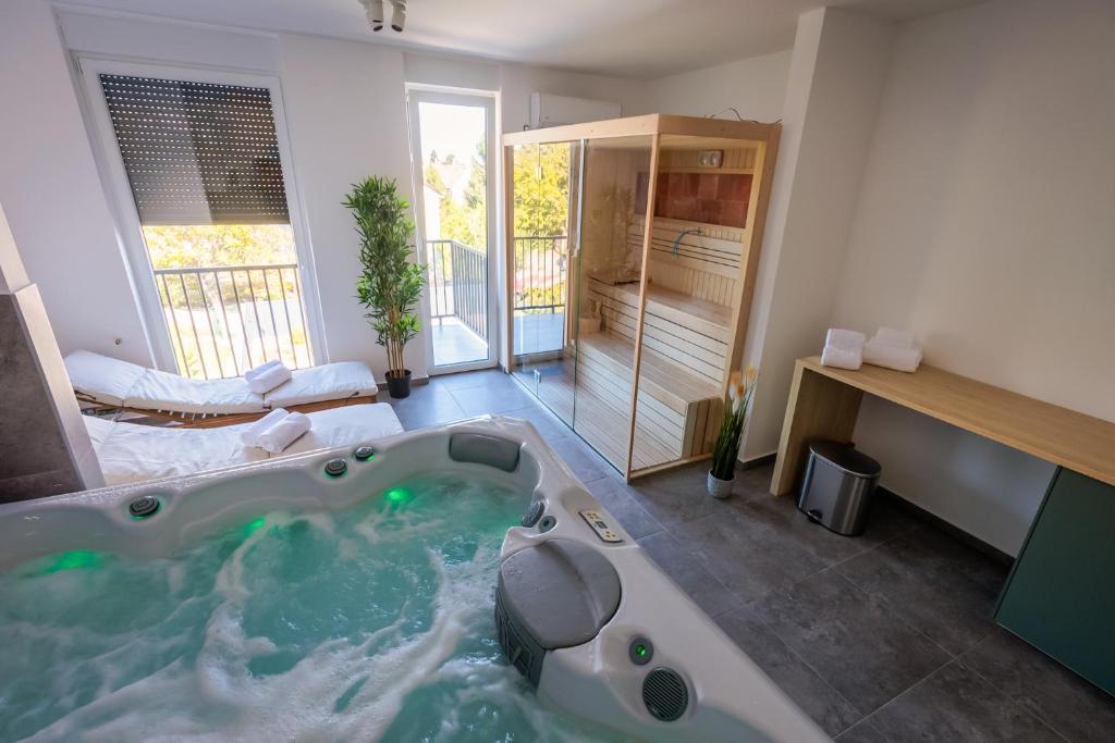 Gambar di galeri bagi TESLA Residence Subotica di Subotica