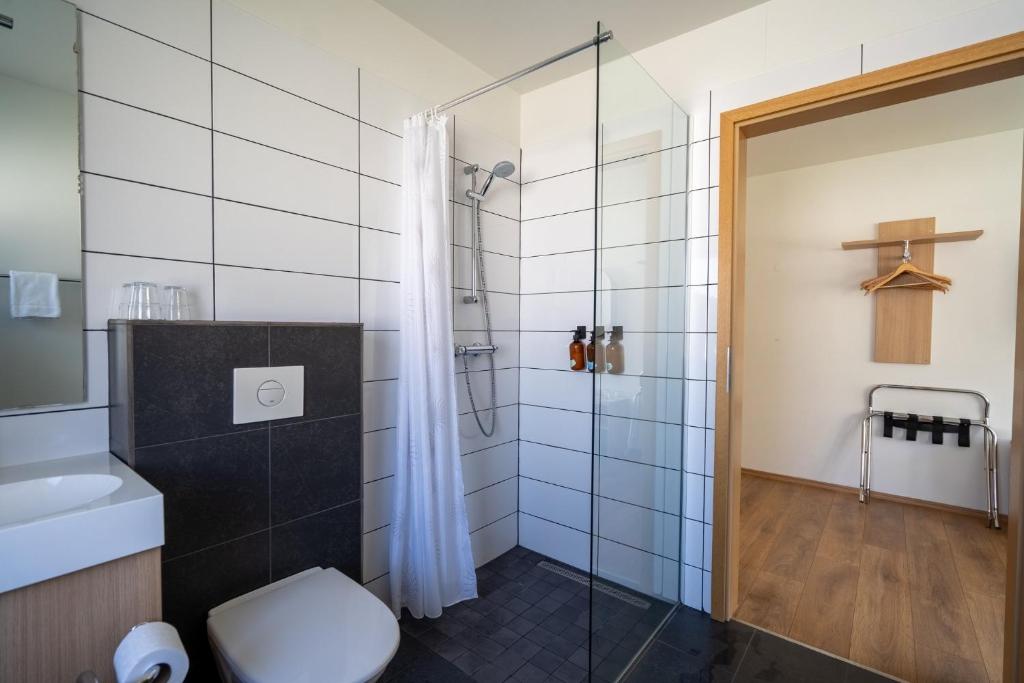Koupelna v ubytování Hotel Eskifjörður