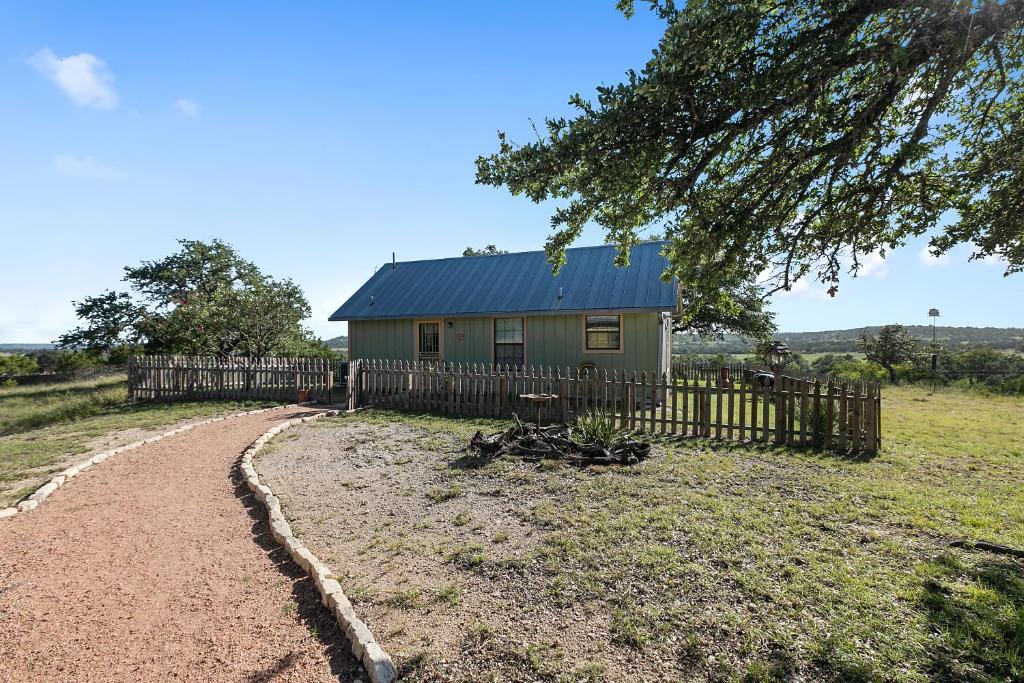 Cottage at Twin Oaks