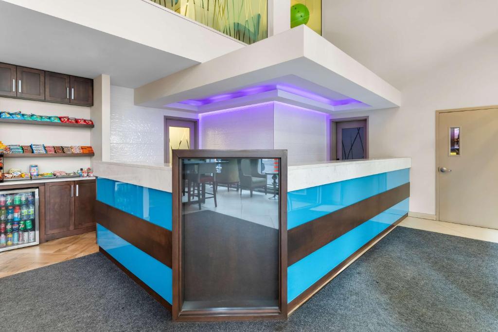 Best Western Plus Hotel Montreal - Resim 3