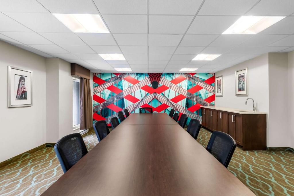 Best Western Plus Hotel Montreal - Resim 6