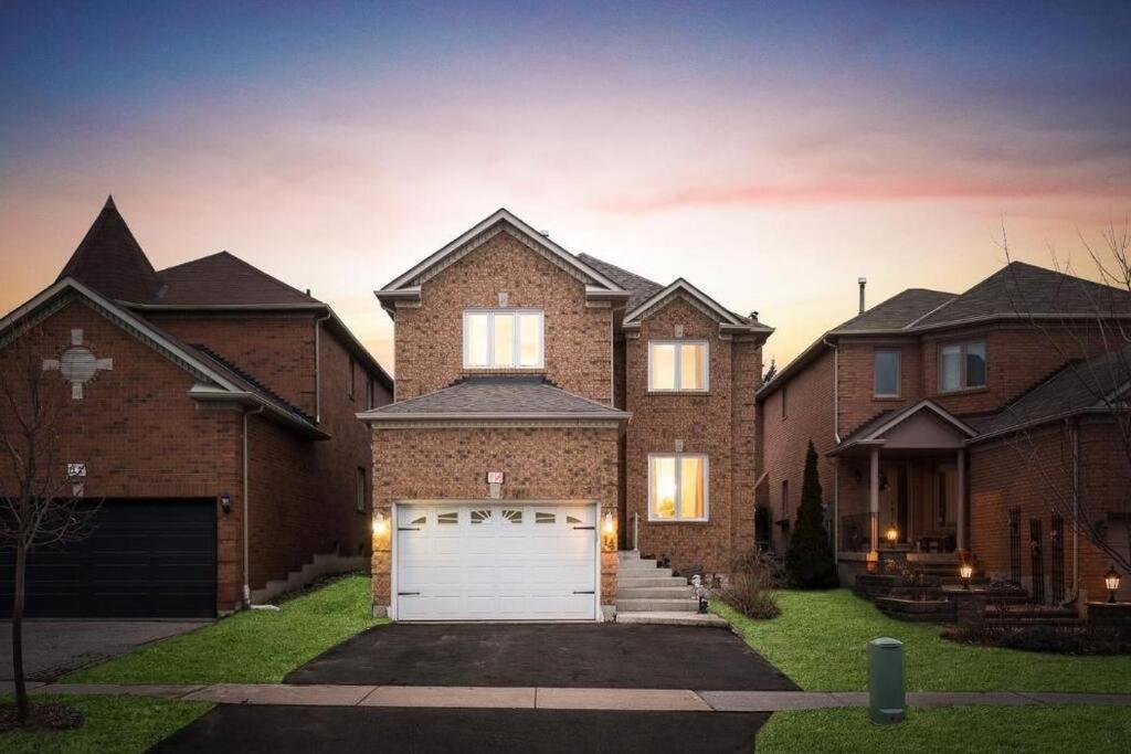 Здание апартаментов/квартиры