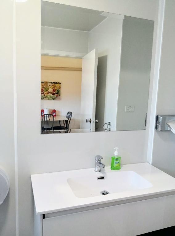 Cambrian Lodge Motel - Resim 12