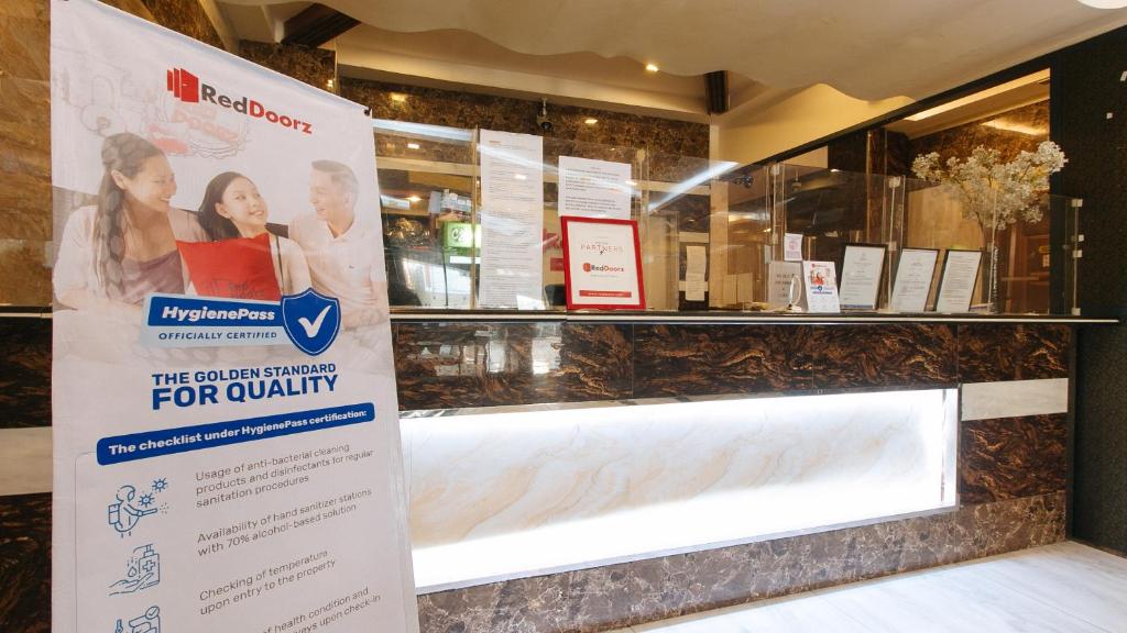Certifikát, hodnocení, plakát nebo jiný dokument vystavený v ubytování RedDoorz Plus at Winter Benitez