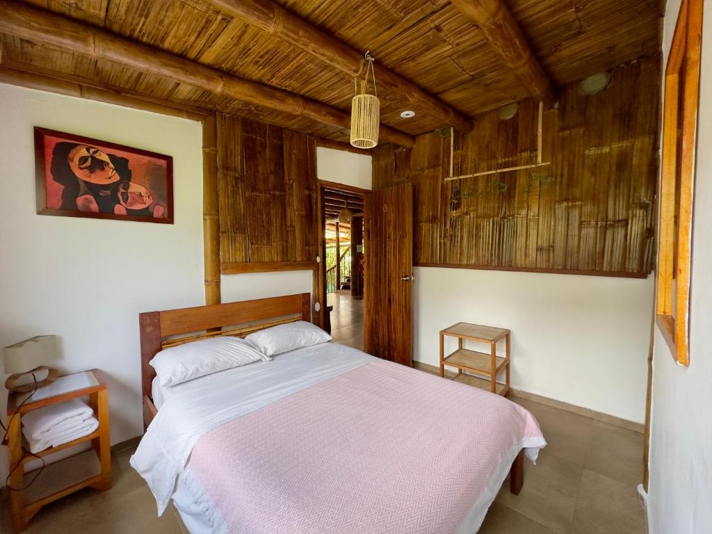 Postel nebo postele na pokoji v ubytování Cinnamon House