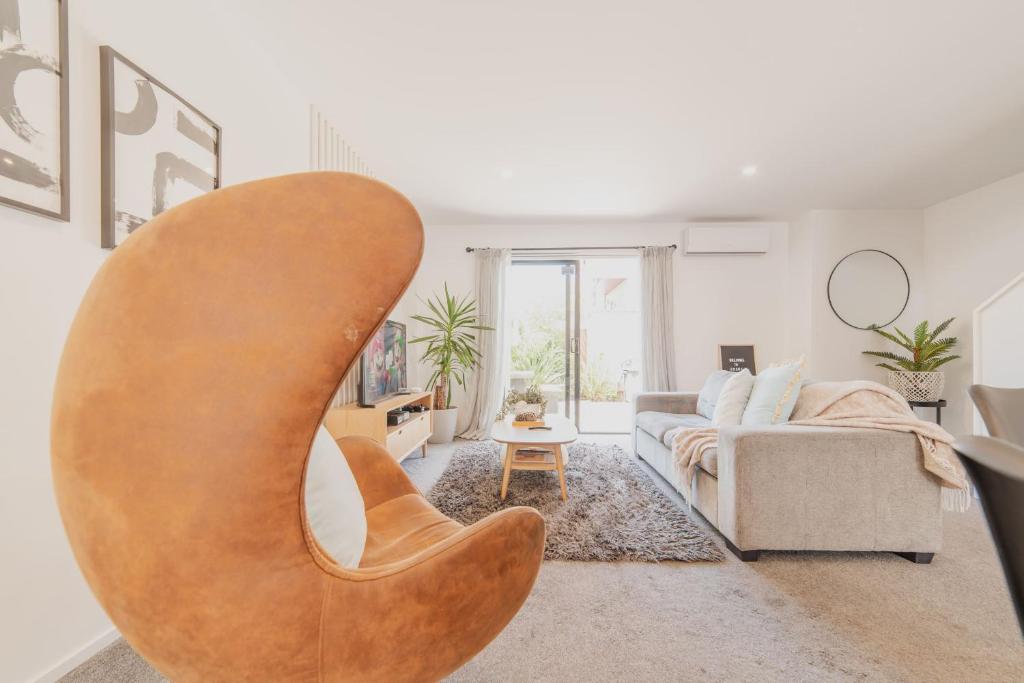 Central City Oasis - Resim 24