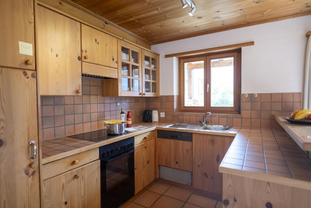 Kuchyň nebo kuchyňský kout v ubytování Chasa Val 735c