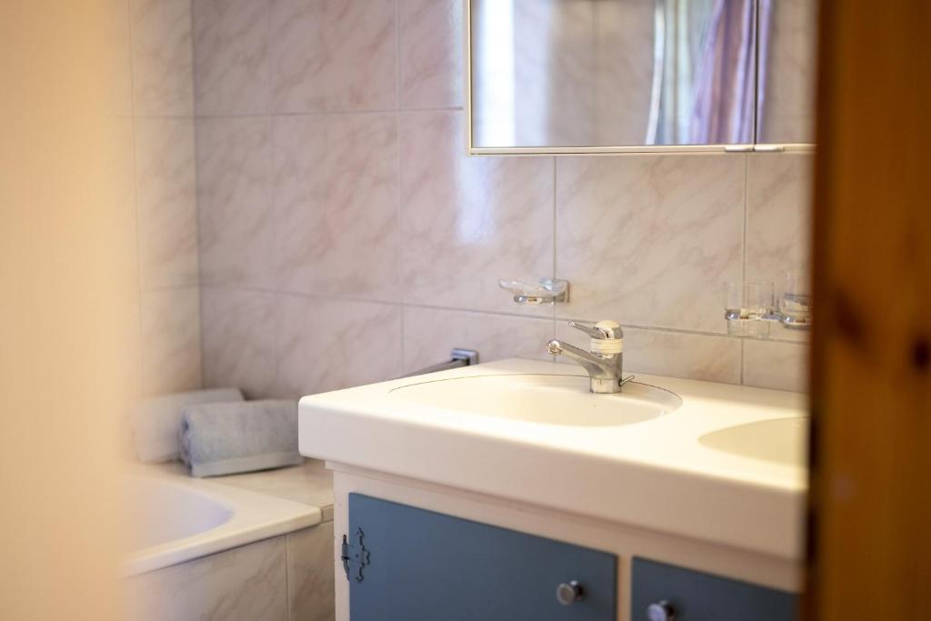 Koupelna v ubytování Chasa Val 735c