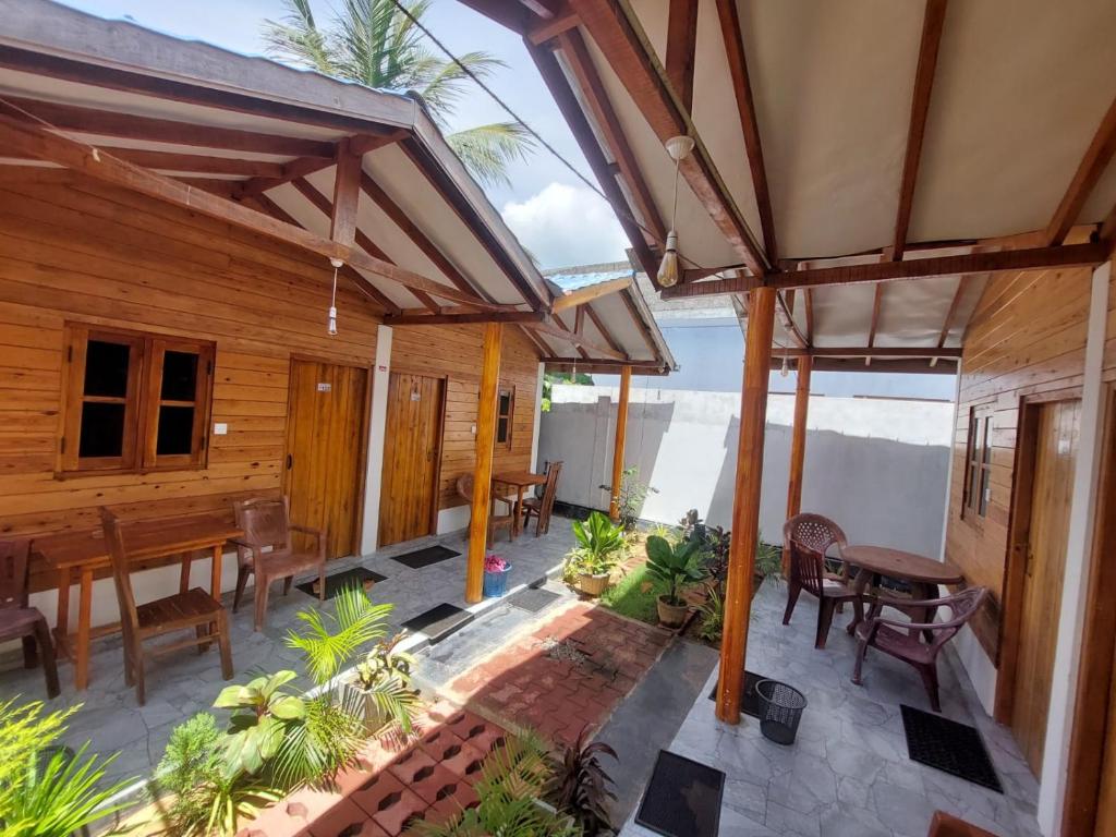Balkón nebo terasa v ubytování Dots bey beach cabana uppuveli