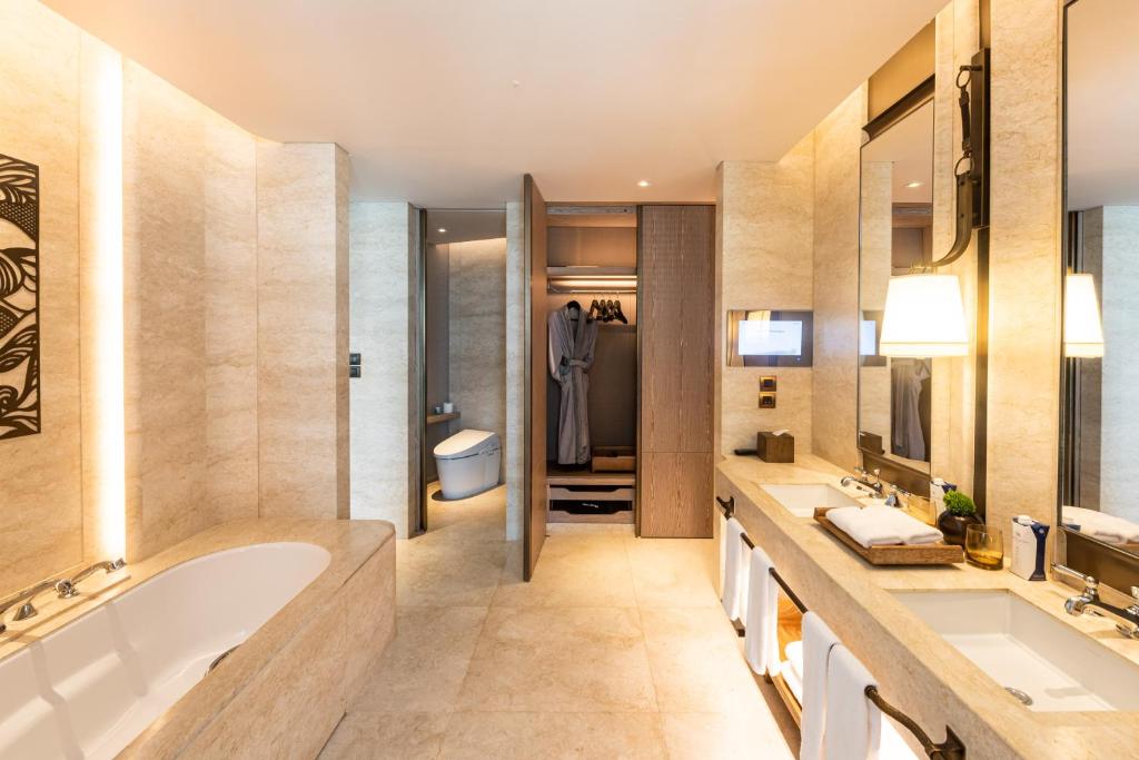 Waldorf Astoria Bangkok - 18