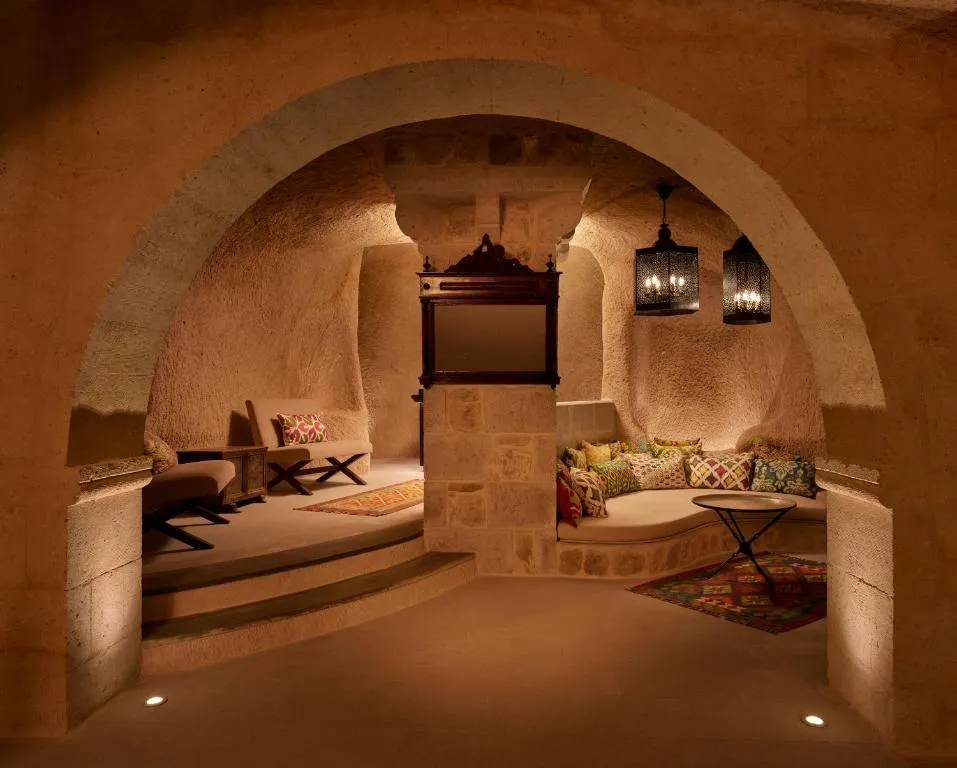 Cave Splendid Suite