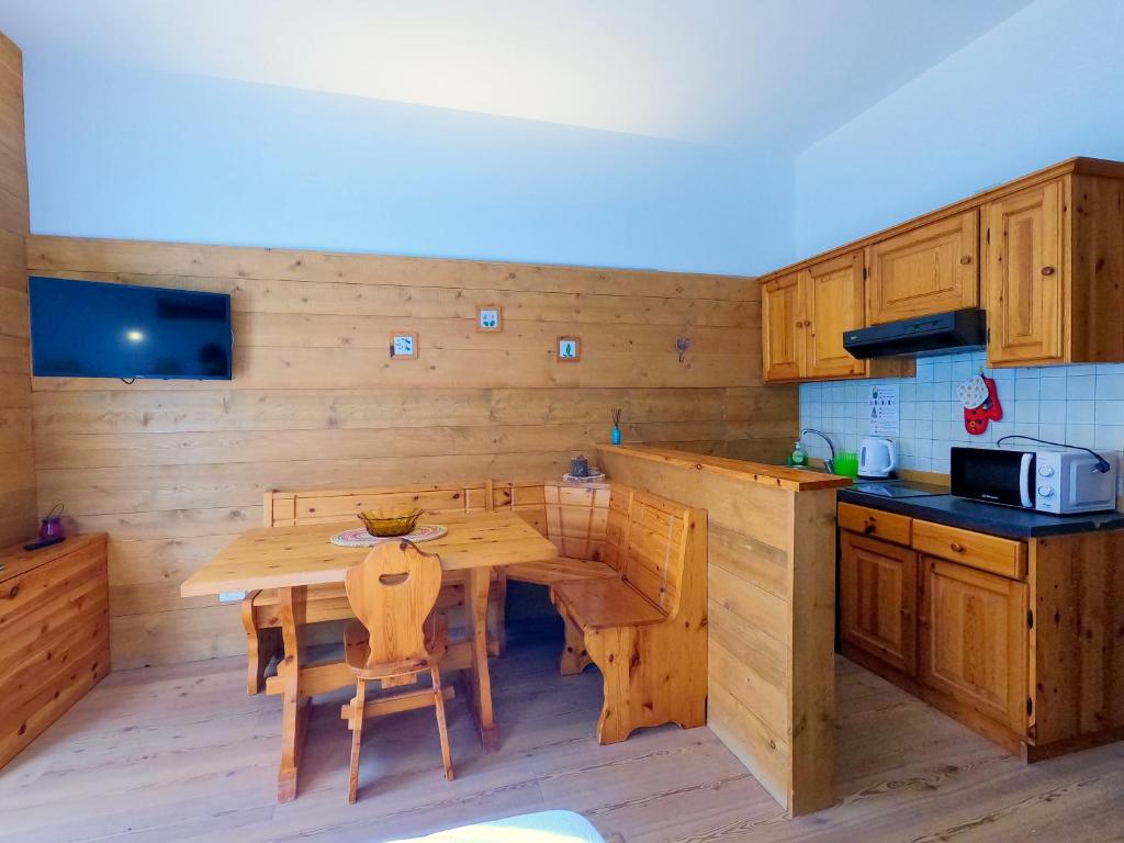 Kuchyň nebo kuchyňský kout v ubytování Valles Vacanze