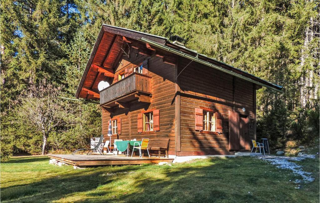 The building in which the holiday home is located