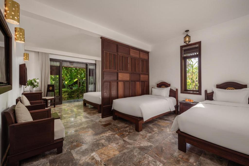 Phòng Gia đình Deluxe Nhìn ra Khu vườn