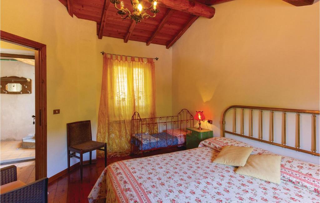 Posteľ alebo postele v izbe v ubytovaní Gorgeous Apartment In Casoli Lu