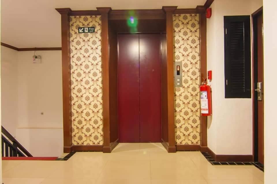 Patong Hemingways Hotel - Resim 27