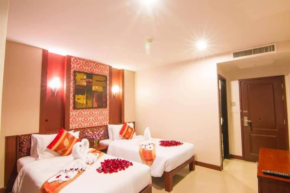 Patong Hemingways Hotel - Resim 30