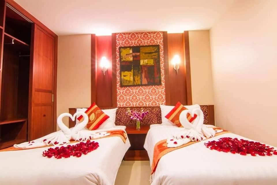 Patong Hemingways Hotel - Resim 38