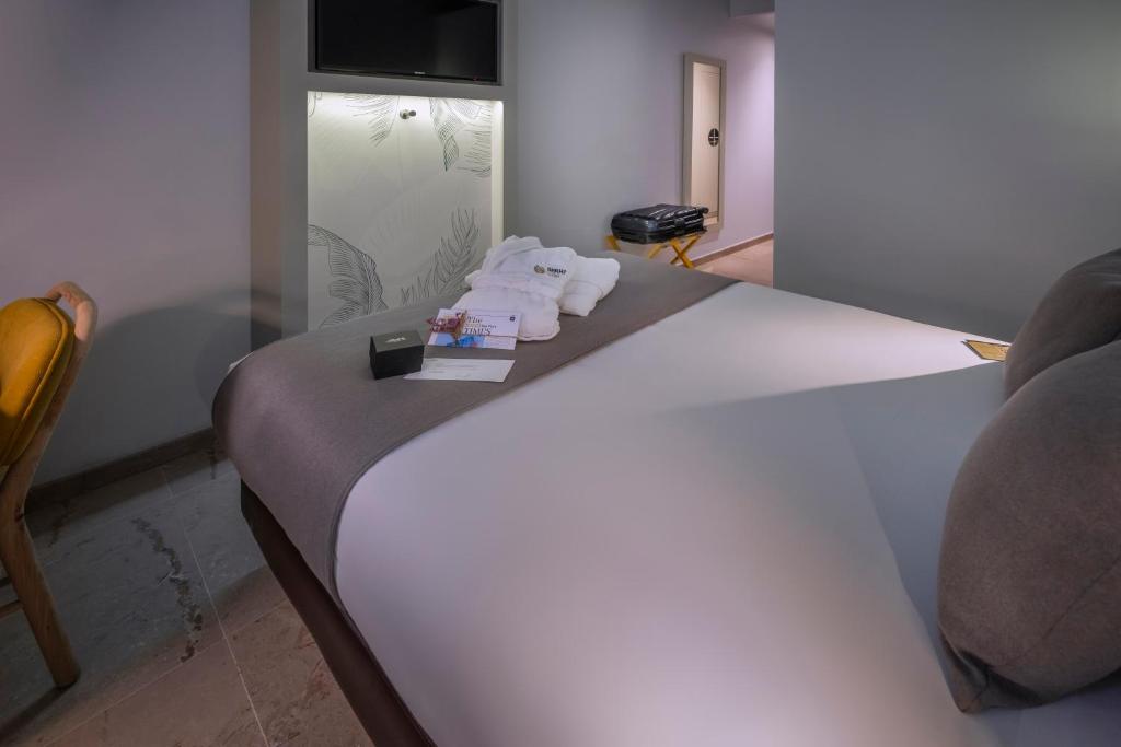 Hotel SERHS Del Port - Resim 41