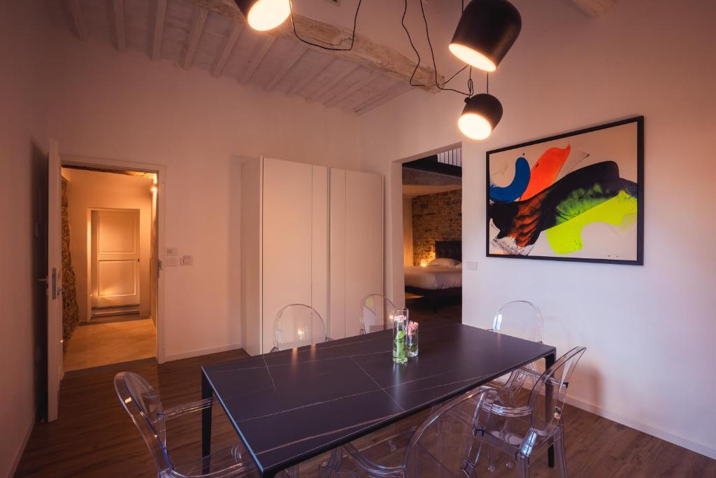 TV a/nebo společenská místnost v ubytování Suite Design & Spa