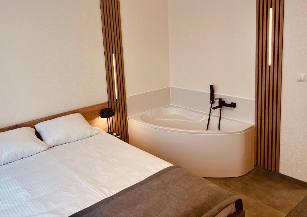 Plonia Resort - Resim 9