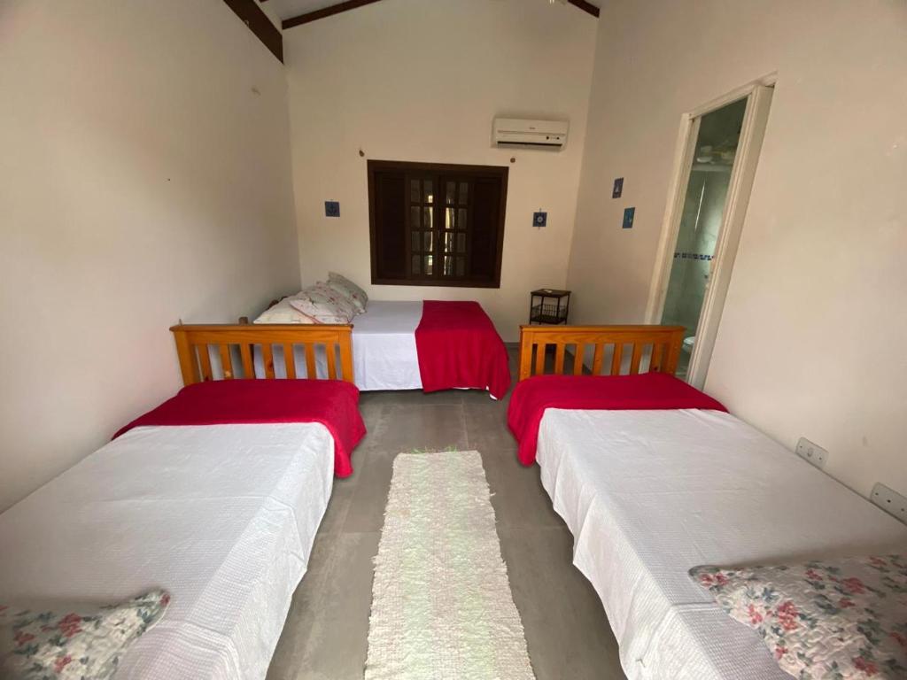 Postel nebo postele na pokoji v ubytování Suite com piscina