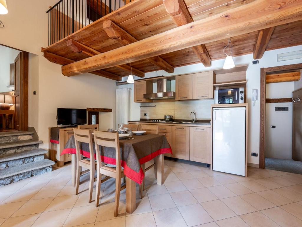 Kuchyňa alebo kuchynka v ubytovaní Apartment La Borgata by Interhome