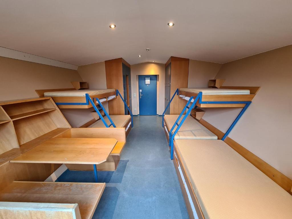 Posezení v ubytování Jugendgästehaus St.-Michaels-Heim
