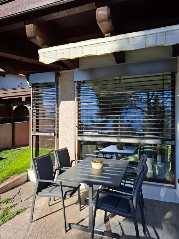 Patio nebo venkovní prostory v ubytování Ferienwohnung Steinbock