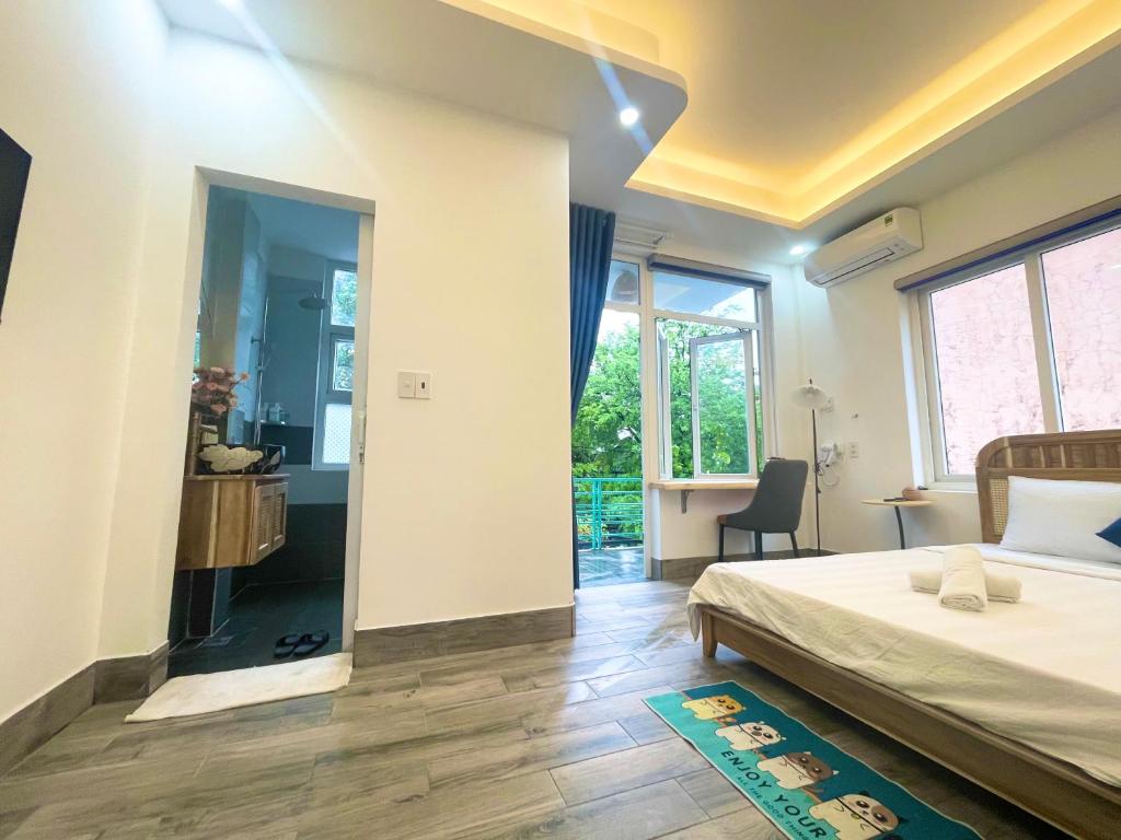 Hue Loving Home & Cafe - 1