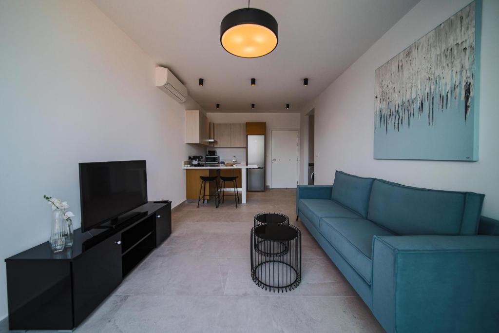 Avenue 102 1 bedroom apartment - One-Bedroom Apartment