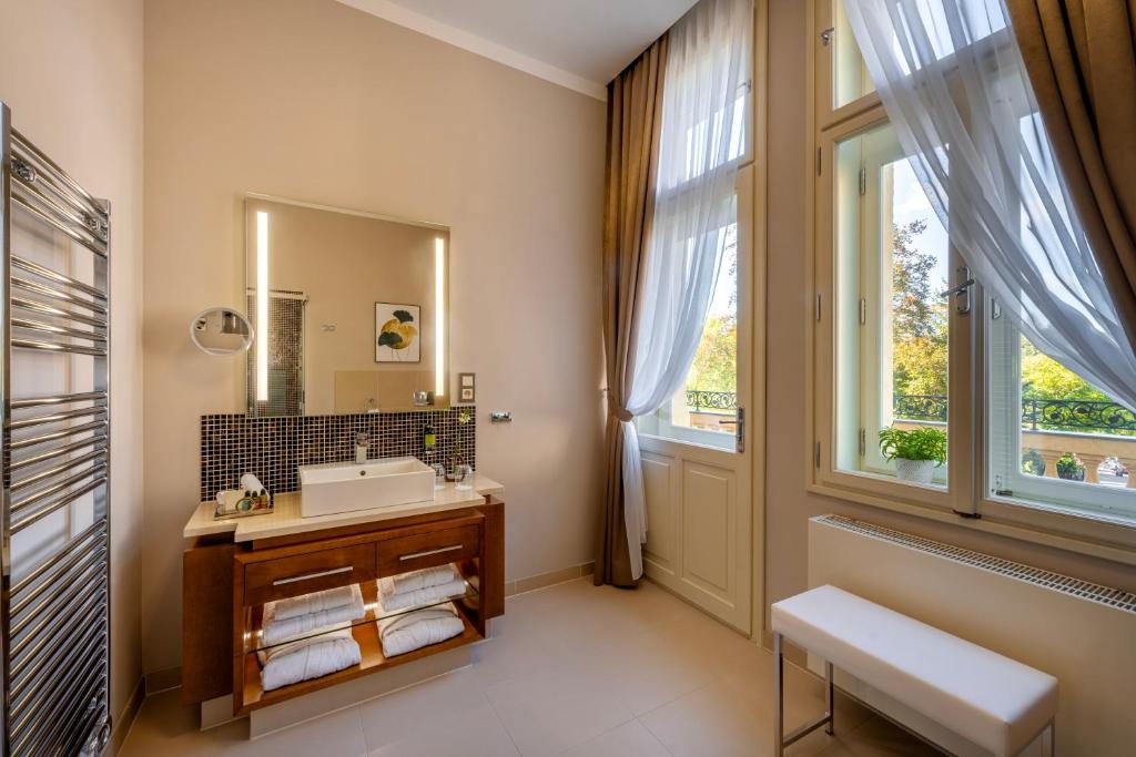 Villa Julius a Emma - Luxury Boutique Retreat - Resim 3